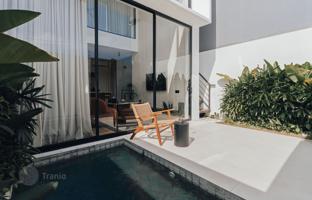3-bedroom villa 128 m² in Batu Bolong Beach for $340,000