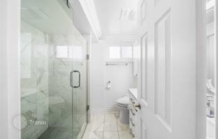 12-bedroom house in North York for C$1,921,000