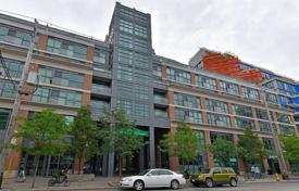 Apartment – Queen Street West, Old Toronto, Toronto,  Ontario,   Canada for C$773,000