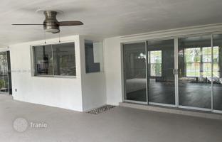 3-bedroom house 246 m² in Fort Lauderdale for $640,000