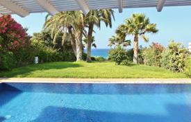 This luxury 5-bedroom villa is located only 2 min walk away to the sandy beaches with the crystal-clear Med sea waters. It is a go for 6,800 € per week