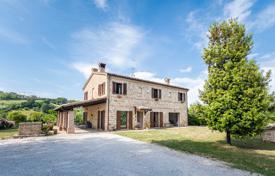 Renovated villa with a garden and a picturesque view, Cingoli, Italy for 530,000 €
