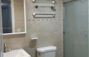 3-bedroom apartments in condo 139 m² in Fort Lauderdale for $320,000