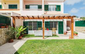 Fantastic 4 Bedroom Villa for Sale in a unique location – Ericeira, Portugal for 595,000 €