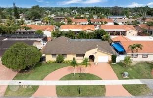 4-bedroom house 261 m² in Miami for $799,000