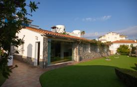 Charming villa with a garden and a garage in Lloret de Mar, Costa Brava, Spain for 690,000 €
