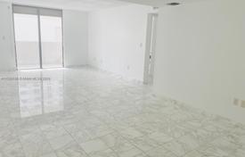 Condo – Miami Beach, Florida, USA for $595,000