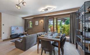 Four-bedroom apartment in a complex with good infrastructure, Megeve, Alps, France for 1,150,000 €