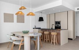 Ground-floor apartment with 3 bedrooms, 500m from the beach in Mar de Cristal for 370,000 €