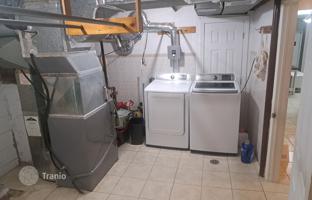 10-bedroom townhouse in North York for C$1,262,000