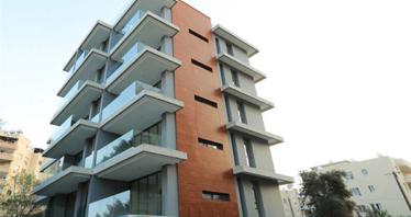 Low-rise residence at 450 meters from the sea, Limassol, Cyprus