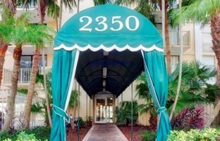 1-bedroom apartments in condo 67 m² in North Miami for $259,000
