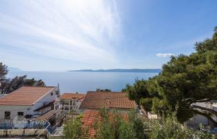 4-bedroom house 128 m² in Split-Dalmatia County for 440,000 €