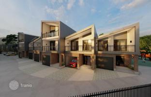 3-bedroom townhouse 185 m² in Batumi for $182,000