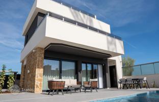 3-bedroom villa 204 m² in Rojales for 588,000 €