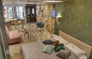1-bedroom apartment 48 m² in Rovinj for 400,000 €