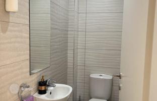 2-bedroom apartment 134 m² in Agios Tychonas for 600,000 €