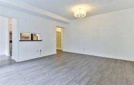 Apartment – Simcoe Street, Old Toronto, Toronto,  Ontario,   Canada for C$921,000