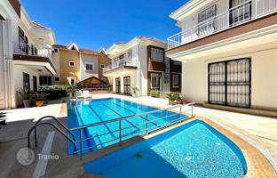 Two-storey furnished villa with access to a shared pool, Kemer center, Antalya, Türkiye for 19,435,000 TRY