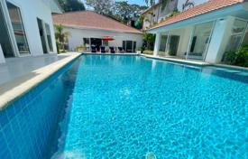 12 bedrooms pool villa. Pratumnak. Walk 3 minute to cozy beach for 1,490,000 €
