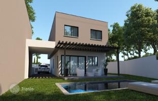 4-bedroom cottage 165 m² in Erimi for 395,000 €