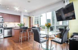 Apartment – Lake Shore Boulevard West, Etobicoke, Toronto,  Ontario,   Canada for C$1,107,000