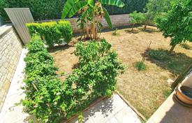 Malinska, furnished semi-detached house with landscaped garden for 449,000 €