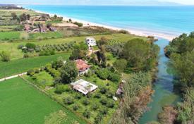 Two-storey villa with a guest house, a swimming pool a stone's throw from the sea in the Peloponnese, Greece for 690,000 €