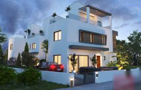 2 Bed Townhouse with Roof Garden for 320,000 €