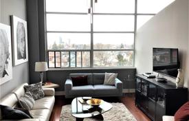 Apartment – York, Toronto, Ontario,  Canada for C$970,000