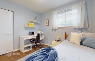 11-bedroom house in North York for C$1,484,000
