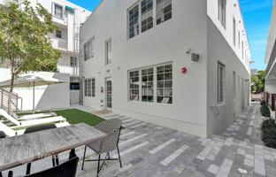 1-bedroom apartments in condo 49 m² in Miami Beach for $375,000