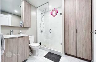 4-bedroom apartment in Etobicoke for C$769,000