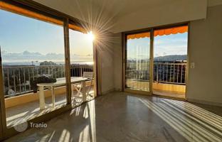 2-bedroom apartment in Juan-les-Pins for 695,000 €