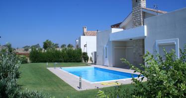 Stylish complex of villas with swimming pools near the marina and the promenade, Limassol, Cyprus