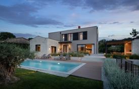 House Sale of a modern villa with a pool and wellness area, near Vrsar! for 1,400,000 €