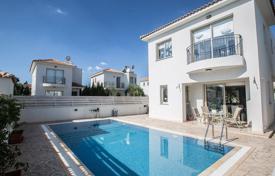 Villa in Protaras with 3 bedrooms, Pernera for 365,000 €