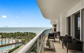 Comfortable apartment with ocean views in a residence on the first line of the beach, Bal Harbour, Florida, USA for $2,520,000