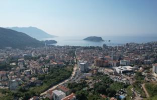 Land plot 4,659 m² in Budva city for 699,000 €