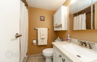 6-bedroom apartment in York for C$860,000