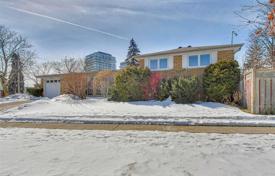 Townhome – North York, Toronto, Ontario,  Canada for C$1,967,000