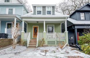 4-bedroom house in Old Toronto for C$2,141,000
