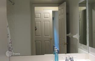 4-bedroom apartment in Simcoe Street for C$767,000