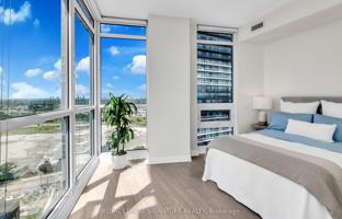 4-bedroom apartment in Etobicoke for C$906,000