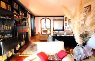3-bedroom villa 300 m² in Bagno A Ripoli for 980,000 €
