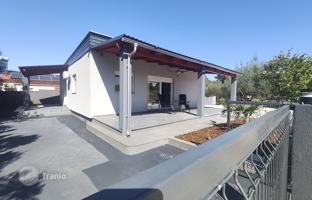 3-bedroom house 88 m² in Peroj for 390,000 €