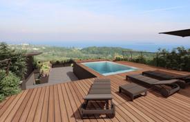 Apartment in a residential complex with a pool, a tennis court and a golf course on Lake Garda, Lombardy, Italy. Price on request