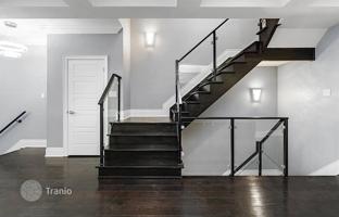 8-bedroom house in North York for C$2,170,000