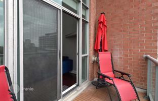 5-bedroom apartment in Etobicoke for C$954,000