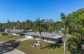 Townhome – Fort Myers, Florida, USA for $450,000